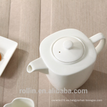Caliente-vendiendo el café de cerámica blanco cuadrado durable / el pote del té para el hotel y el restaurante